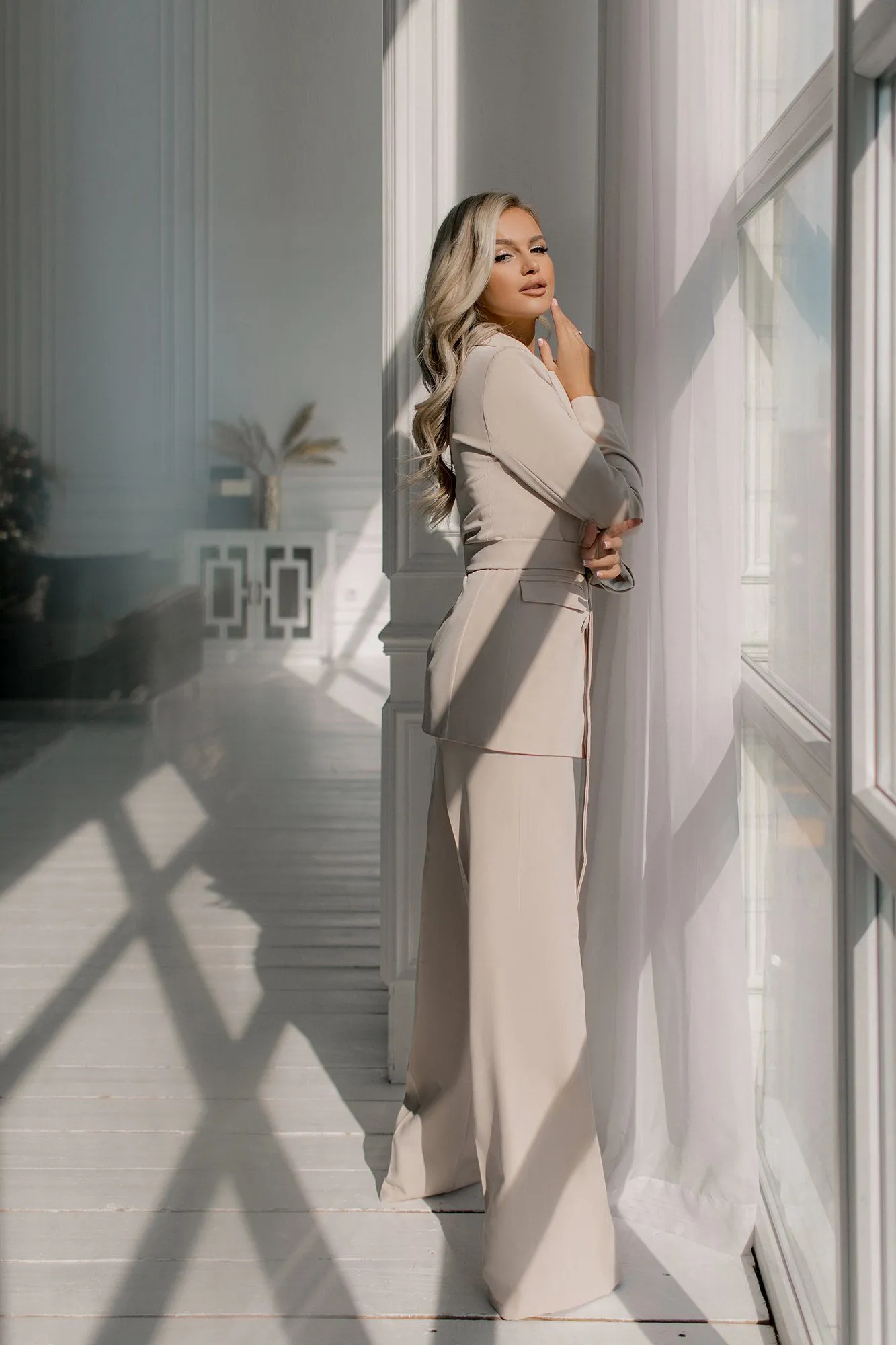 Beige Belted Double Breasted Suit 2-Piece