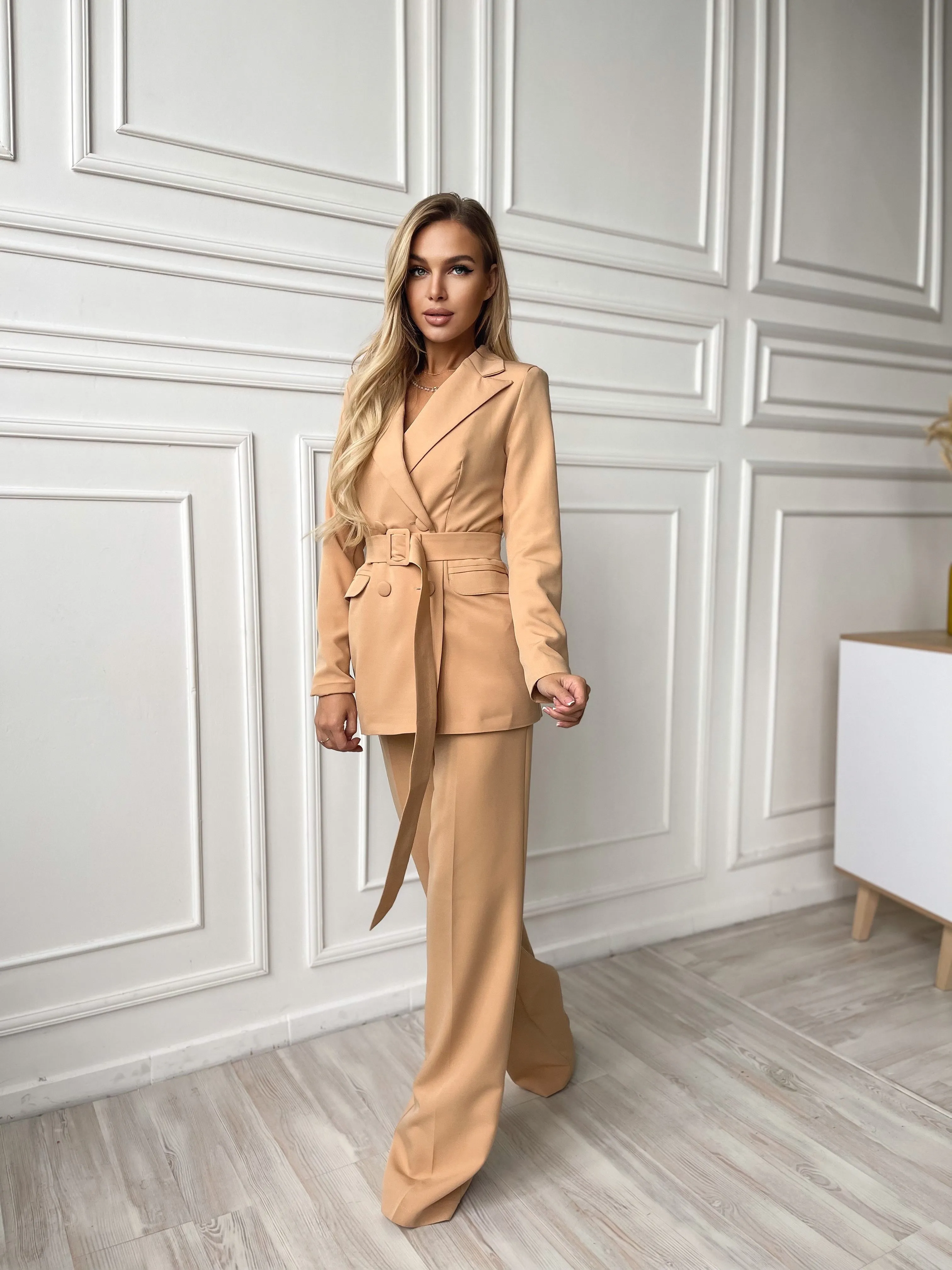 Beige Belted Double Breasted Suit 2-Piece