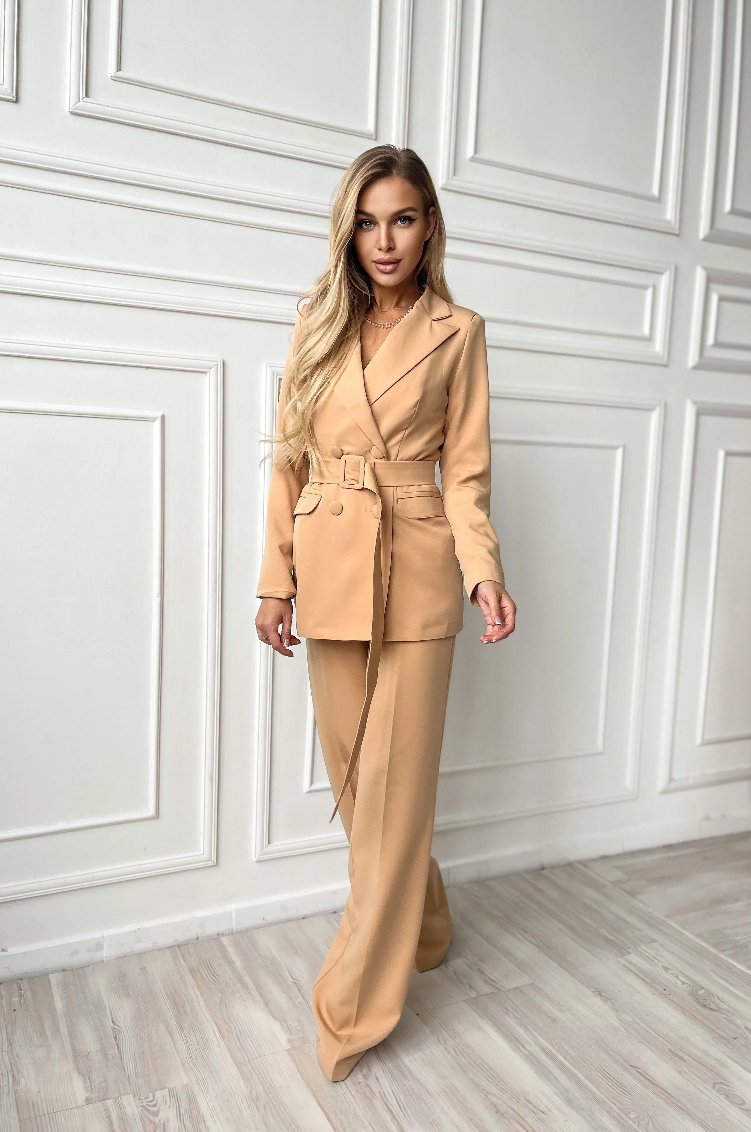 Beige Belted Double Breasted Suit 2-Piece
